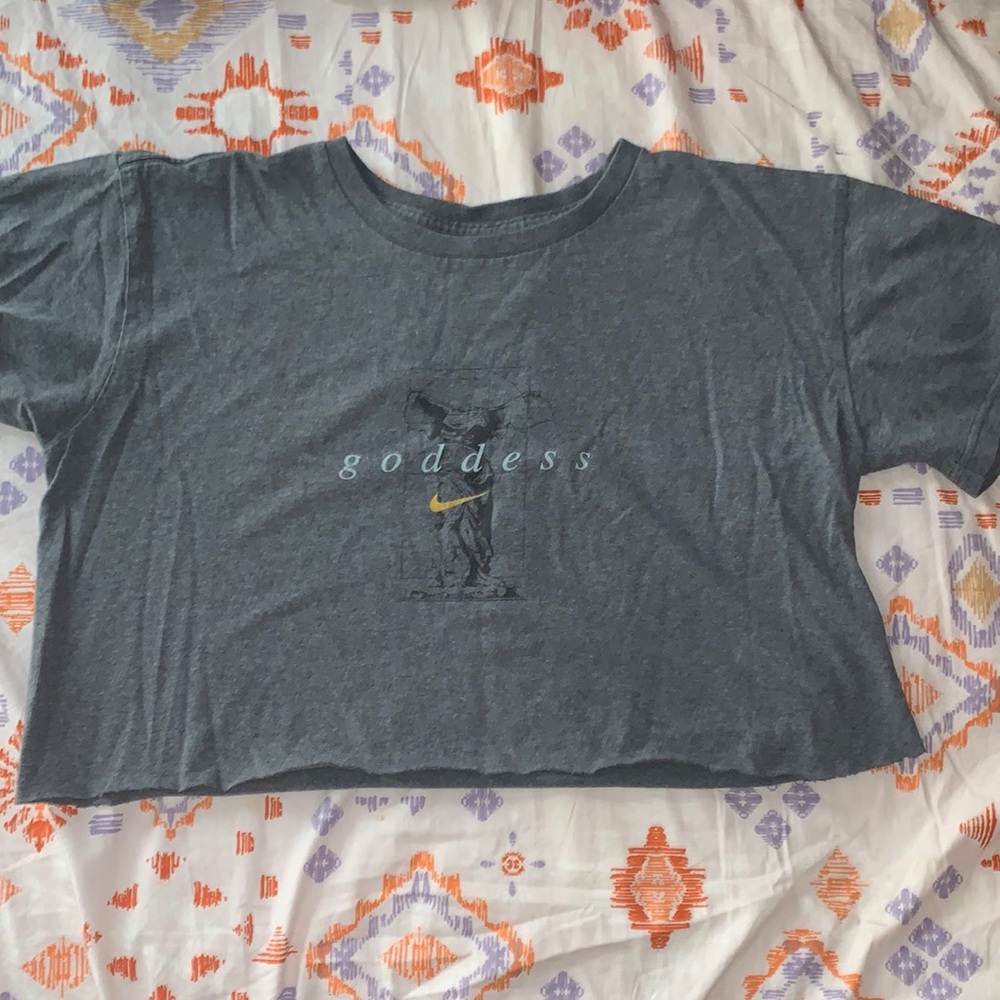 Nike Cropped Goddess Tee